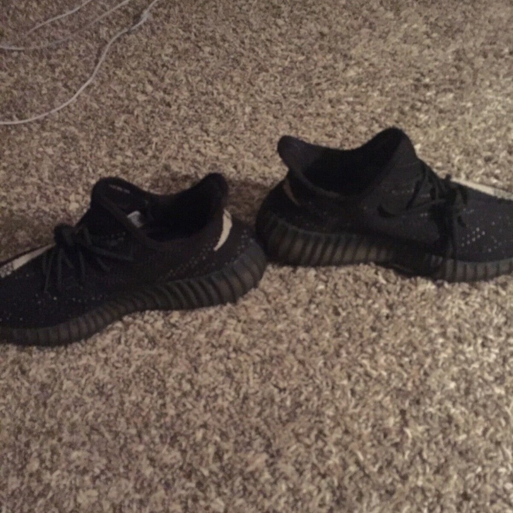 adidas yeezy 350 boost oreo size 8